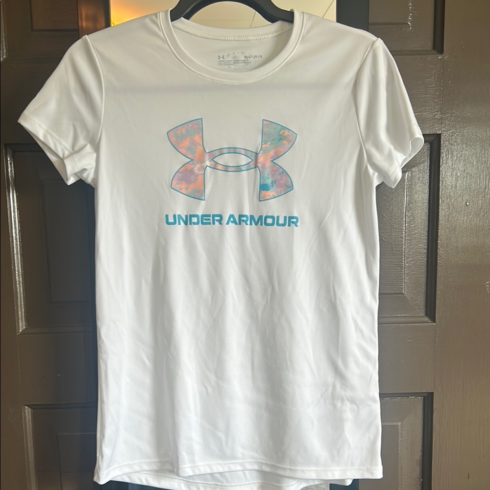 Under Armour tee; youth large